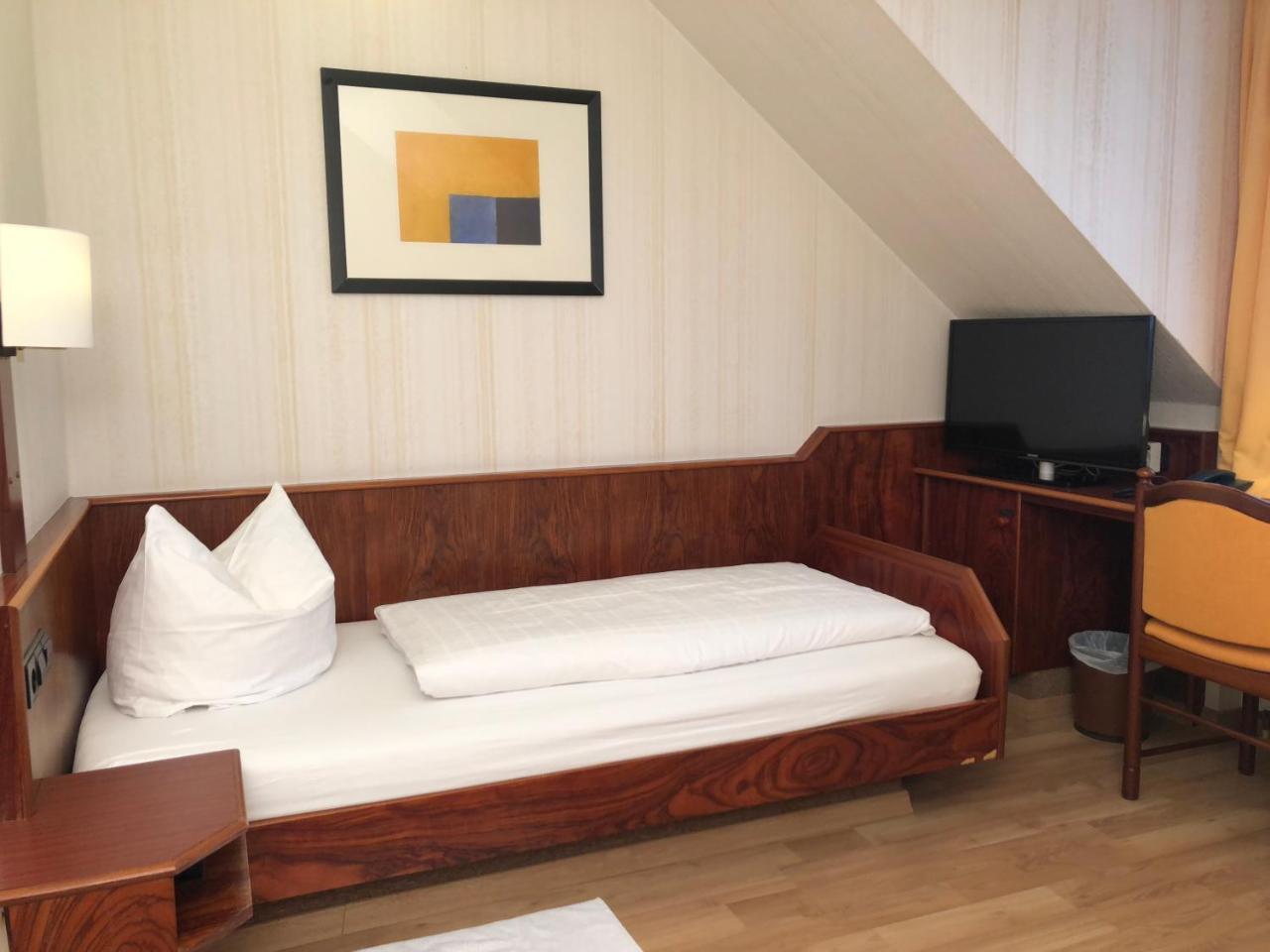 Hotel-restaurant Und Löwen 3* Süßen